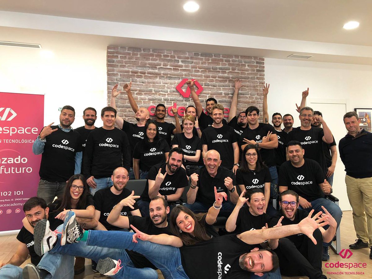 CodeSpaceAcade's tweet photo. ¡Hola junio! 👋 Te tenemos muchas ganas porque este mes van a pasar cosas y todas ellas...¡Muy buenas! 😁
#CodeSpace #CodeSpaceAcademy #Formación #Málaga #BienvenidoJunio #Tecnología #CodeSpacer https://t.co/AaZosCA5WC