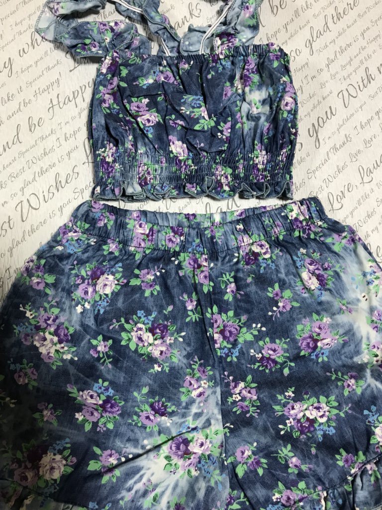 TenTen30752094's tweet photo. 白黒ドット セットアップ❤️
90〜130㎝  2000円＋tax
・
��花柄セットアップ❤️
90.100.120㎝のみ  1800＋tax
・
オレンジフリルシースルードット❤️
80〜120㎝  1500＋tax
・
夏に💓
かわいいお子様に🌈
DMおまちしてます♡◡̈⃝⋆*
《ご購入前にお読みください》
に目を通されてください👀 https://t.co/FRVtge7nwE