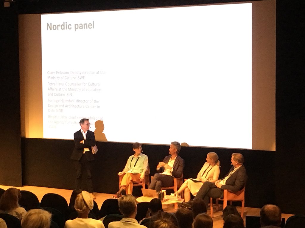 SvArkitekter's tweet photo. Möjliggörande av arkitektur och kvalitet på agendan när nationella arkitekturpolicys diskuteras av företrädare för nordiska kulturdepartementen @ArkDesC #nordicreport #arkpol https://t.co/GR6Etz7DmK