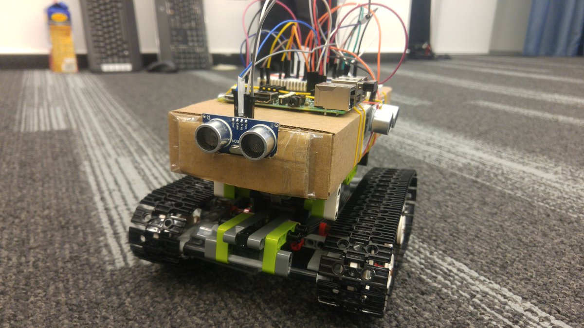 AkosMakovics's tweet photo. It is done.
#hackethon24 #robot #ultrasonic #raspberry https://t.co/c3CawfFHtn