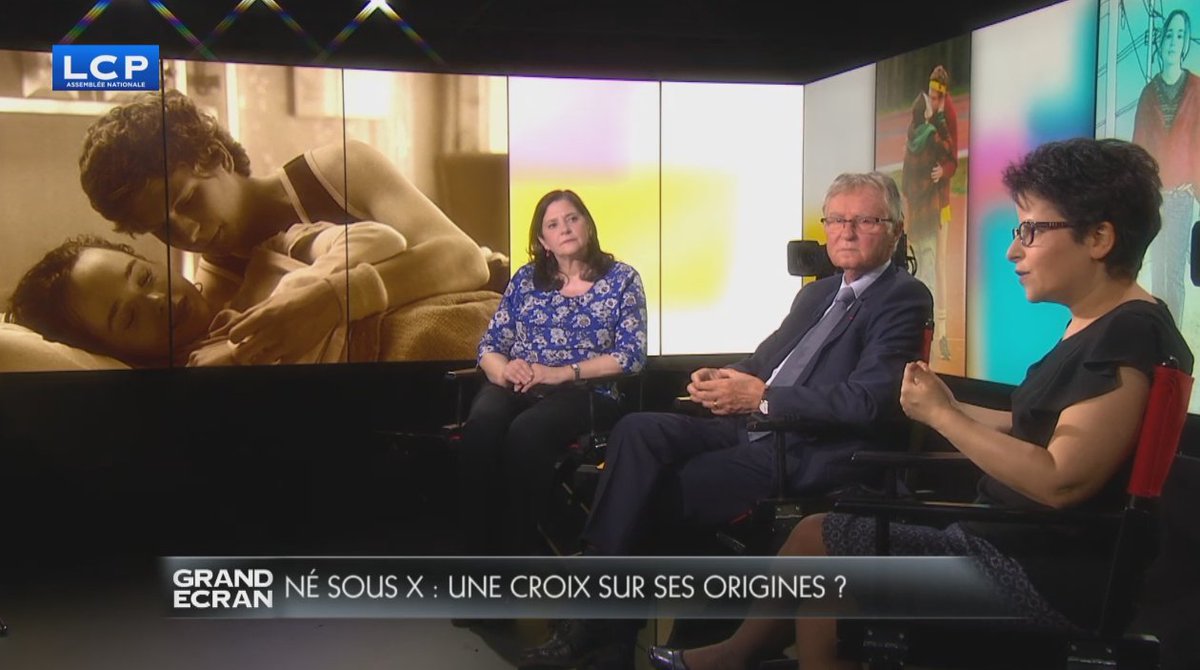 LCP's tweet photo. Les invités du débat de "Grand écran" : la responsable du service AGE-MOISE Marie-Odile Stéphan, le président de la CADCO Pierre Verdier et la sociologue de la famille @CecileEnsellem. >>  https://t.co/pLdRR1BVQW #GdEcran https://t.co/IEqKT21jnC