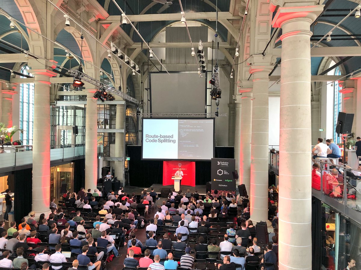 html5test's tweet image. Turns out this room is a little bit bigger than I expected. Very nice location and really good vibe so far. #jsnation #amsterdamjs