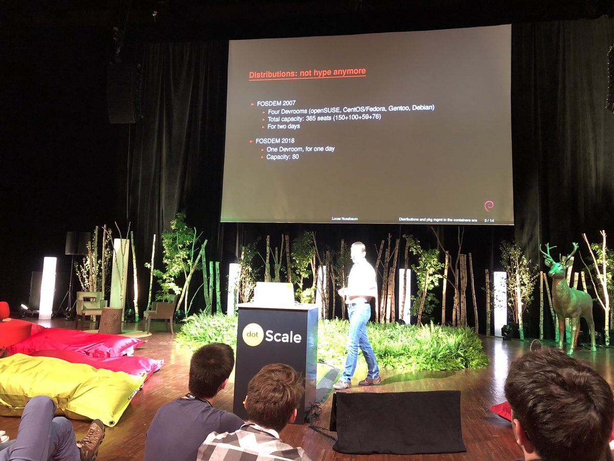 mariokostelac's tweet image. distributions are not a hot shit anymore #dotscale