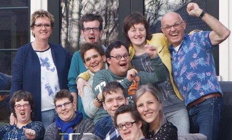 Wil jij onderdeel zijn van een liefdevol thuis voor mensen met een verstandelijke beperking? Voor een aantal Thomashuizen zoeken wij gepassioneerde ondernemers. Benieuwd hoe het er in toe gaat in een Thomashuis? Neem dan vrijblijvend contact met ons op. 
scoutgroep.nl/maak-kennis-me…