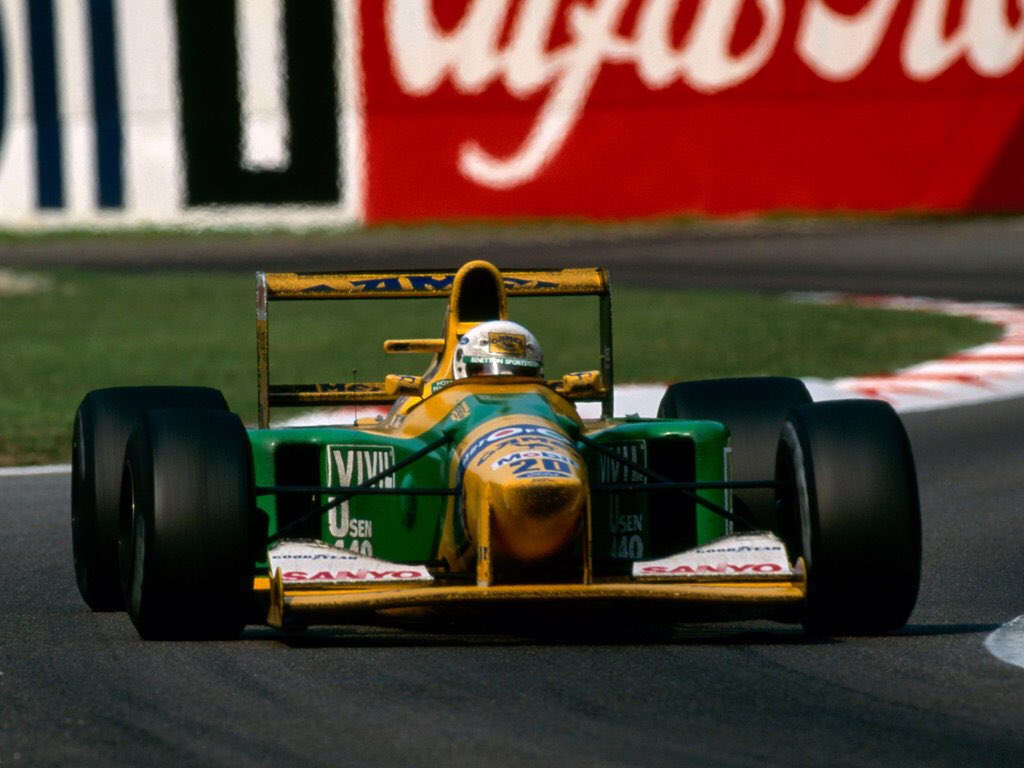 Happy Birthday to Sky Sports F1 commentator and former F1 driver Martin Brundle! He s now 59. 