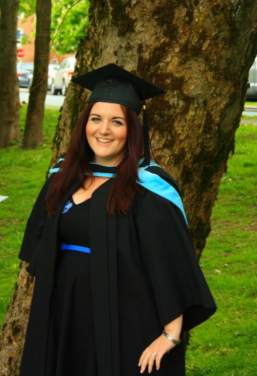 rhondarpittman's tweet image. Got my Master’s Degree 6 years ago today! #MUNgrad #smrt