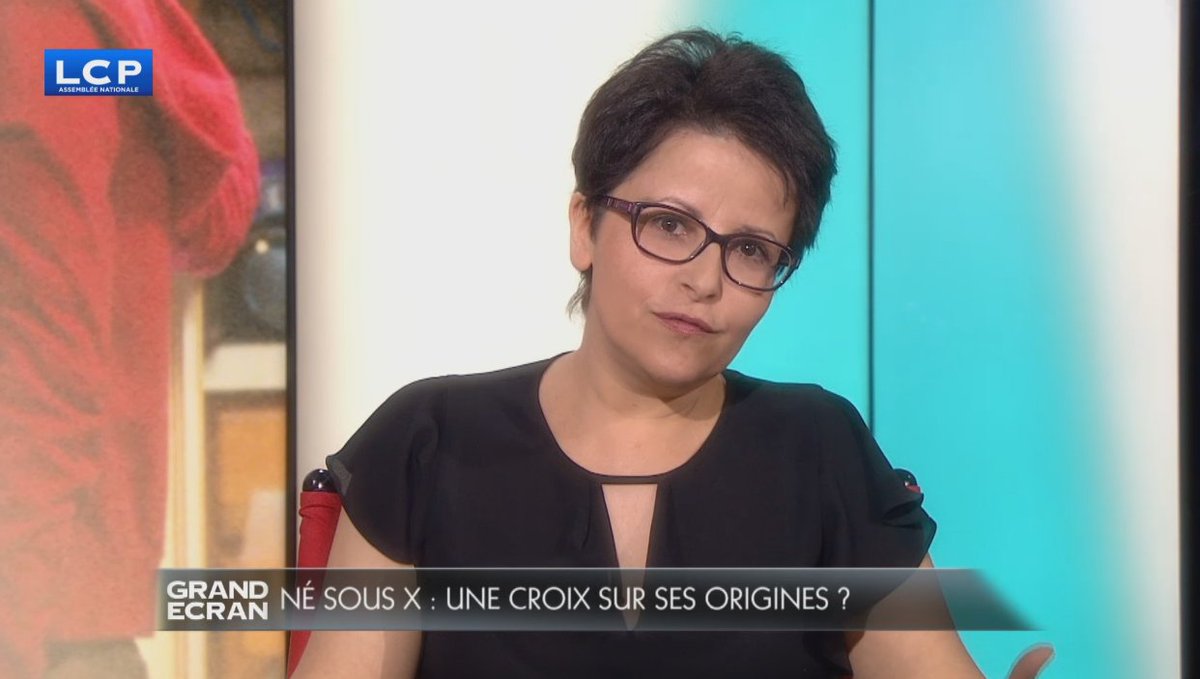 LCP's tweet photo. .@CecileEnsellem : "D’un point de vue politique, il y a une différence entre le donneur de #PMA et la mère qui accouche sous X (…) La représentation que s’en fait la société n’est pas la même entre l’abandon de la mère et le don du donneur, sa générosité." #GdEcran https://t.co/tBOGTQB2bo