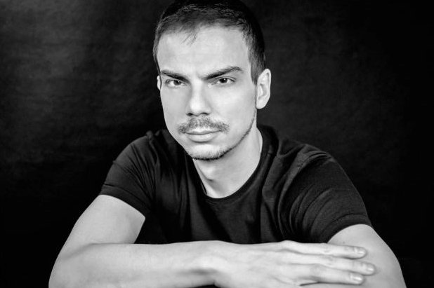 Alberto Conejero: "Ojalá rompiéramos las lógicas binarias en las artes escénicas" Entrevistamos al dramaturgo en wp.me/p2zrUv-15I