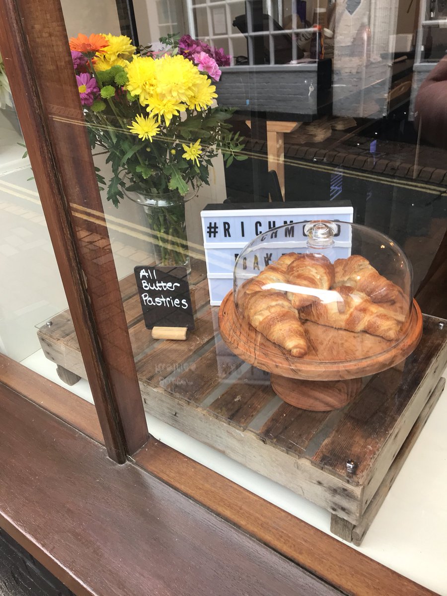 Richmonds Bakery tweet media