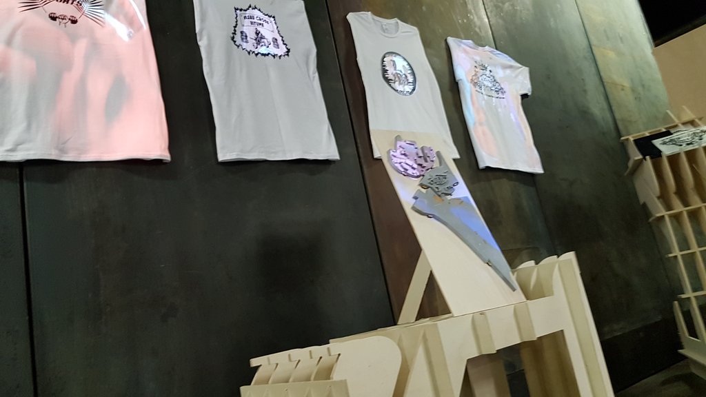 OrangeGrandEst's tweet photo. Projet #LaCitéIdéale : et voici réalisations artistiques techniques et numériques par les jeunes de l'assoc @UNISVERSleSPORT 👏👏👏 avec les outils du fablab solidaire @AVLABsxb du @Shadok_eu et le soutien de la @FondationOrange https://t.co/qbuW1a33N6