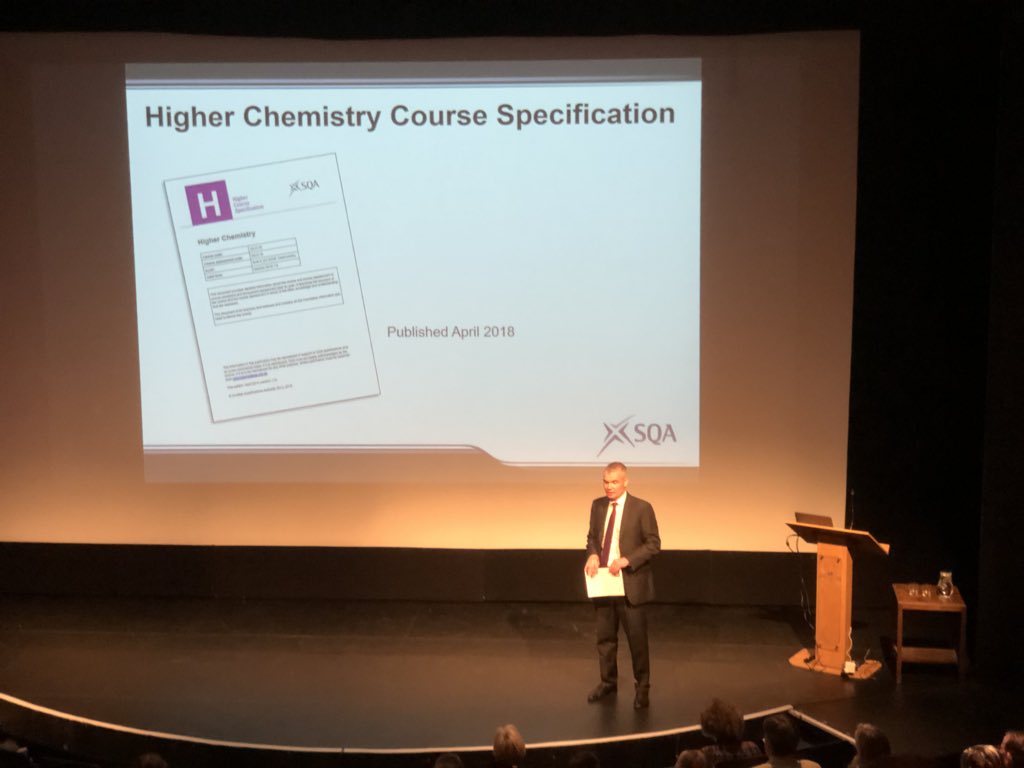 theyakman's tweet photo. Lots of happy sounds from the audience as Bill Beveridge is explaining the new Higher Chemistry course arrangements
#npb2018 https://t.co/Wkak5SA5Ia