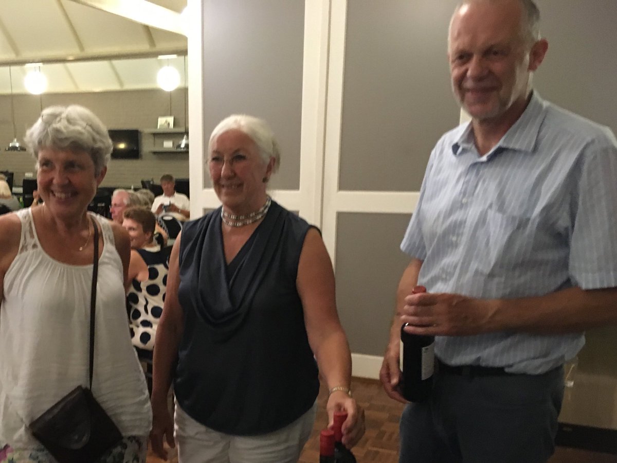 BCJump85's tweet image. Einddrive. Nog meer mensen gingen naar  huis met een fles wijn. 👍