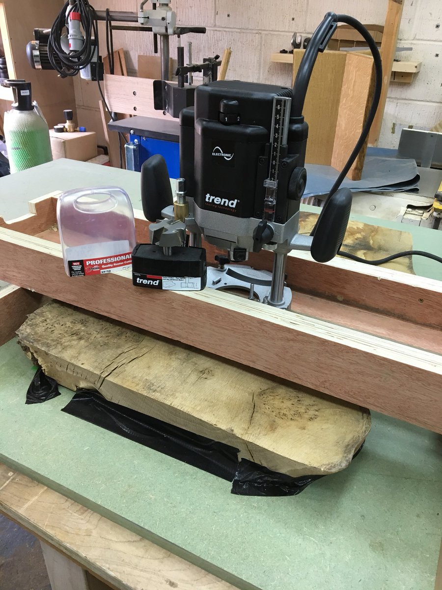 DIYJase's tweet image. Flattening a beautiful piece of English Pippy Oak. Using my @TrendRouting T11E 1/2” router with a 50mm bit on a router sled #trendrouting #router #oak #wood #diy