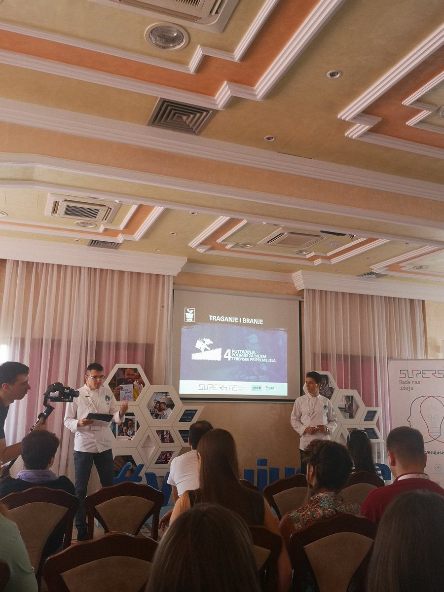 ecotechserbia's tweet photo. Biljke vas zovu.. #verujusebe #radenasideje @SupersteNet https://t.co/8PfQg6jWXM