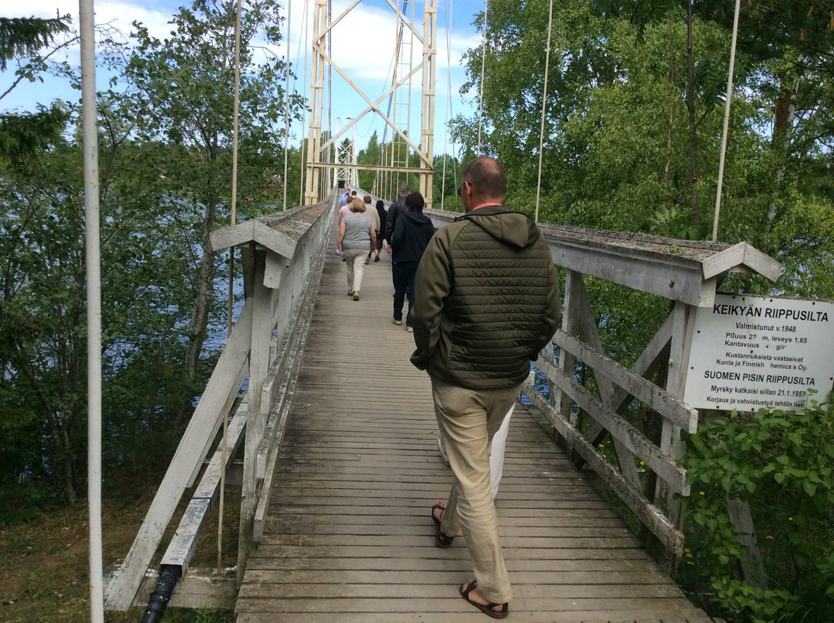 MlHannuksela's tweet image. Maankäyttö tyhy-iltapäivää viettämässä. Tutustutaan Kiikkaan ja Keikyään #Sastamala #Riippusilta