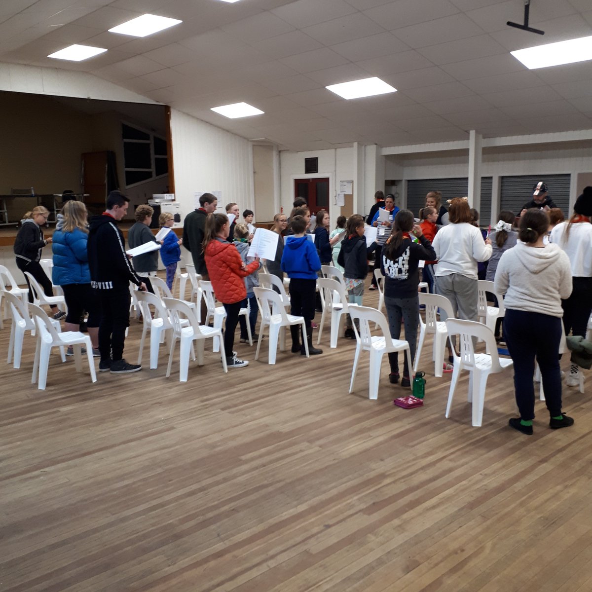 lookingwide's tweet photo. @ScoutsNZ and @GirlGuidingNZ  Waikato Gang Show 2018 - time for our first camp! #weekendguiding #gangshow2018 #queensbirthday https://t.co/p7cIZDgRnz