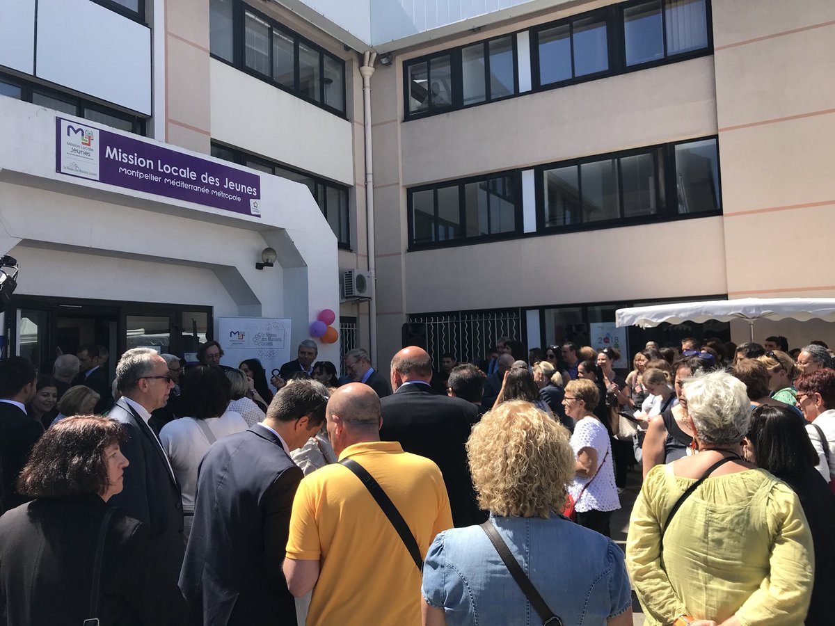 MIRALLESMP's tweet photo. Déjà 20 ans, joyeux anniversaire à la @Mlj3M. L’insertion pour l’emploi, c’est un travail quotidien pour notre jeunesse, le projet de loi pour la formation professionnelle voulu par @EmmanuelMacron a pour but de favoriser l’accession à l’emploi de chacun. @Saurel_P https://t.co/h34vcj1XUF