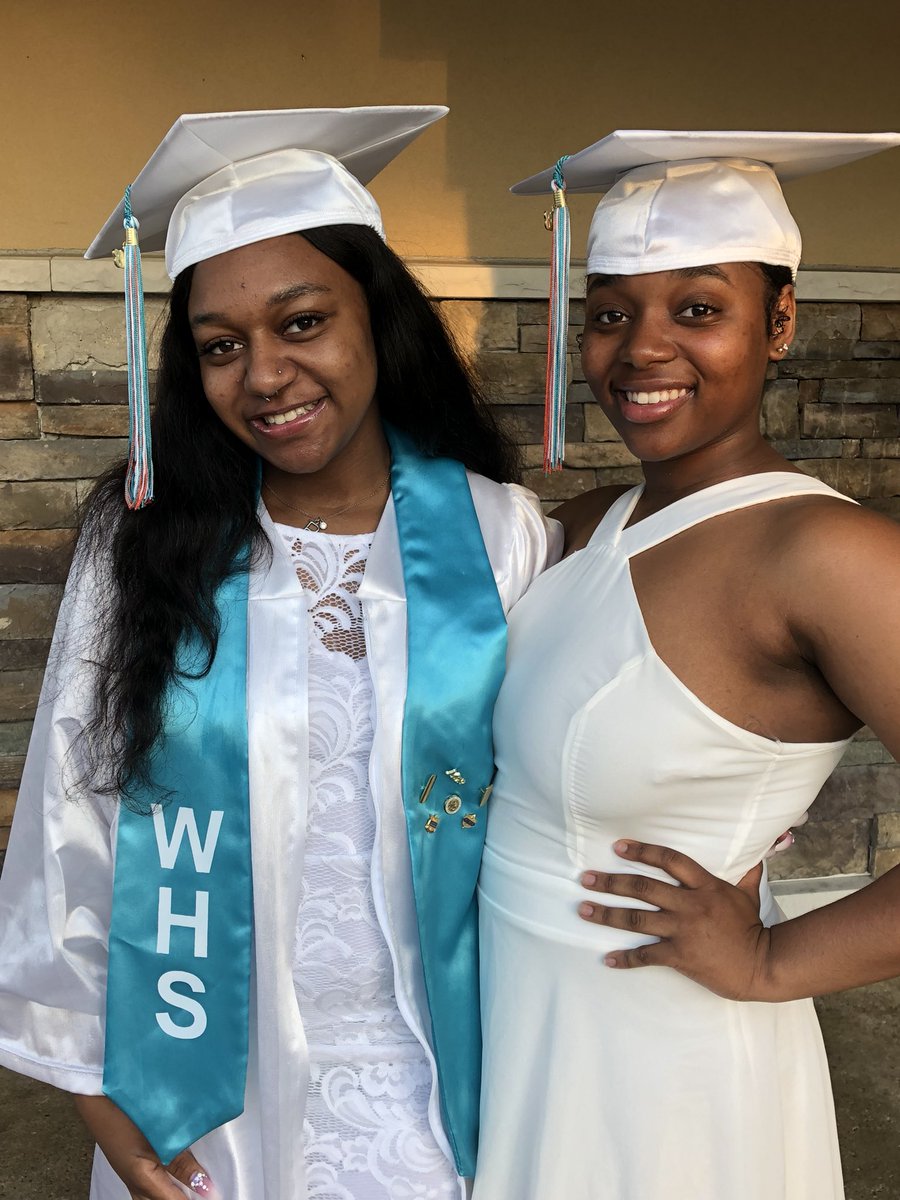 Spotted these 2k18 <a href="/Westlake_HS/">Westlake High School</a> Wolverines making a pit stop <a href="/Wawa/">Wawa</a>  before this morning’s ceremony! Everyone in the store was congratulating them! 🧡