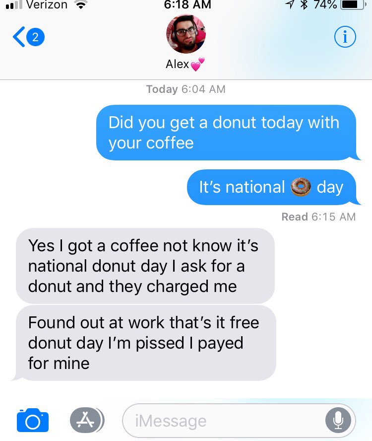 starz1nelli's tweet photo. When your fiancés Friday is off to a crumby start 😬 @dunkindonuts #donutday #fail https://t.co/DlqmjzGwnp