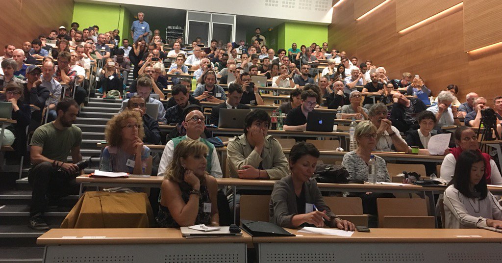 g_garrigos's tweet photo. #CCMParis #urgenceCannabis @yannbisiou maitreConf Montpellier3 ➡️enjeux&étatdroit usage médical cannabis @CeryxFr https://t.co/WtNd5hhewL