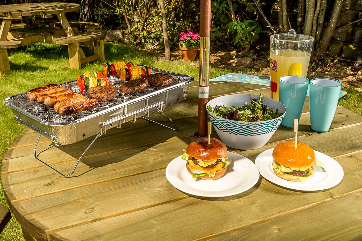 BarBeQuick's tweet photo. Would it be #NationalBBQWeek without our #FridayFreebie #competition? We think not! Hit follow &amp; RT this post for a chance to win a #bbq! #freebiefriday #comp https://t.co/NQ7p2AI1M8
