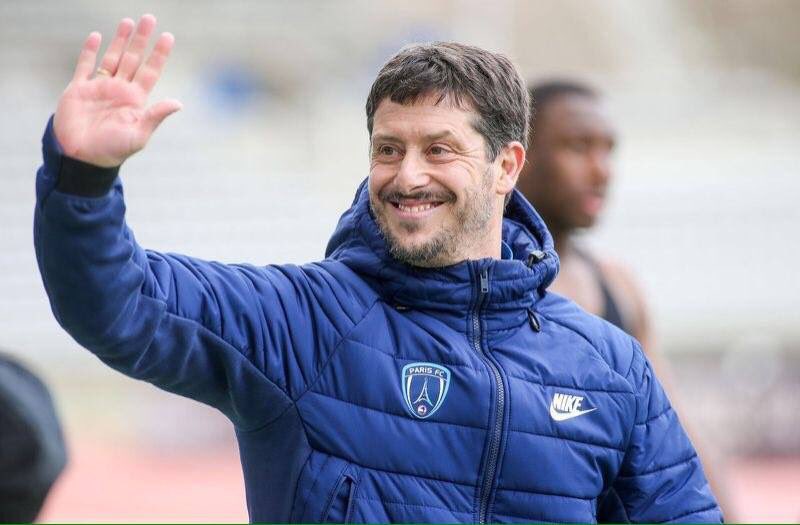 PassionParisFC's tweet photo. [#MercatoPFC] 🔴
Ce matin , un accord a été trouvé entre le Paris FC et le SM Caen pour l'indemnité de départ de Fabien Mercadal. C'est donc officiel Mercadal quitte le Paris FC et signe un contrat de 3 ans avec le SM Caen. https://t.co/2M2AWVjxo9