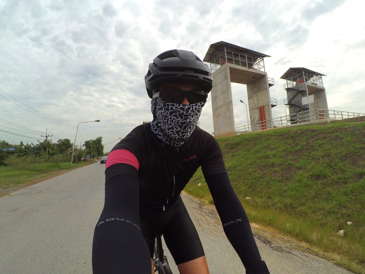 aum_889's tweet image. ท้องฟ้าครึมๆนะนะว่าป่ะ....
#swiftcarbonthailand #shareyourswift #swiftcarbonbikethailand #hypervox
#myswiftcarbon #swiftcarbonhypervox
#swiftcarbon #swiftcarbonbikes 
#letsbike #letsbikebygoro #letsbikeshop
#คนเดียวก็ไป #คนเดียวก็ปั่น 
#แค่พอใจอะไรก็ได้