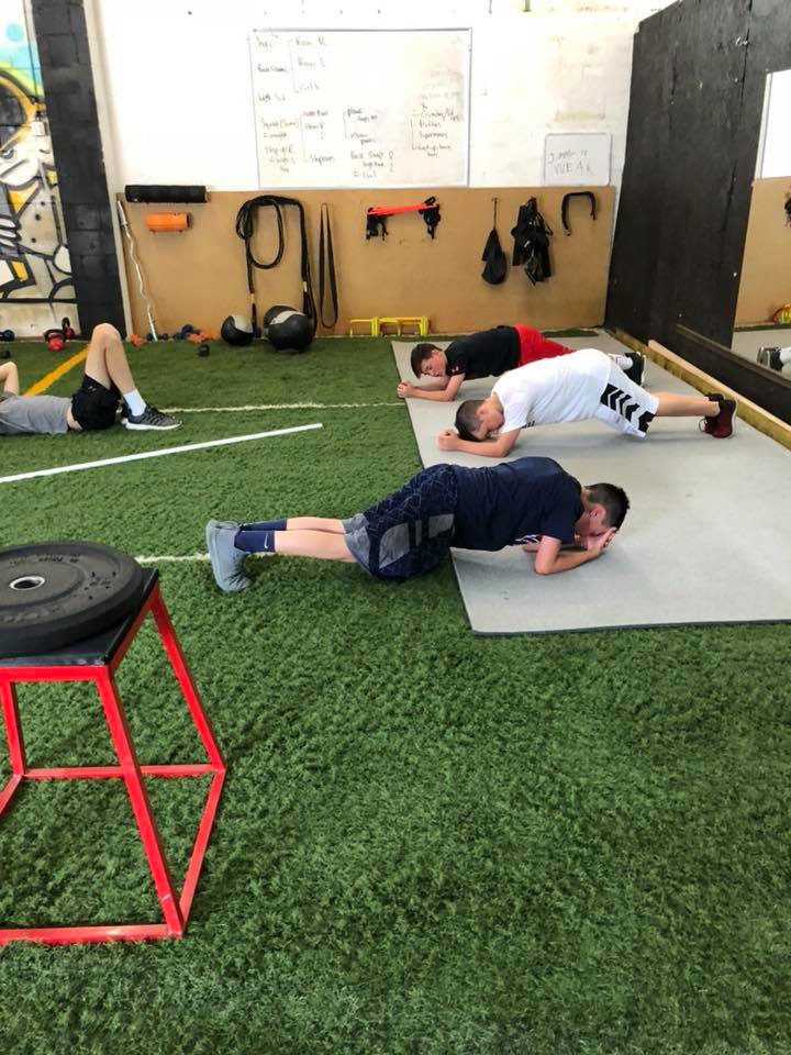 WKFitness412's tweet photo. These guys had baseball games and practices but still managed to get a tough workout in!!! #2minplanks #wkfitness https://t.co/T6XJfSuycT