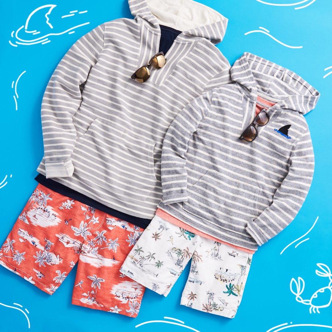 OldNavyCA's tweet photo. Calling all beach boys 🌊🦀 🏖🐋 #oldnavystyle #mini❤️me

Shop your Mini Me look: https://t.co/2LvX6Olodf https://t.co/7EqNenvnBT