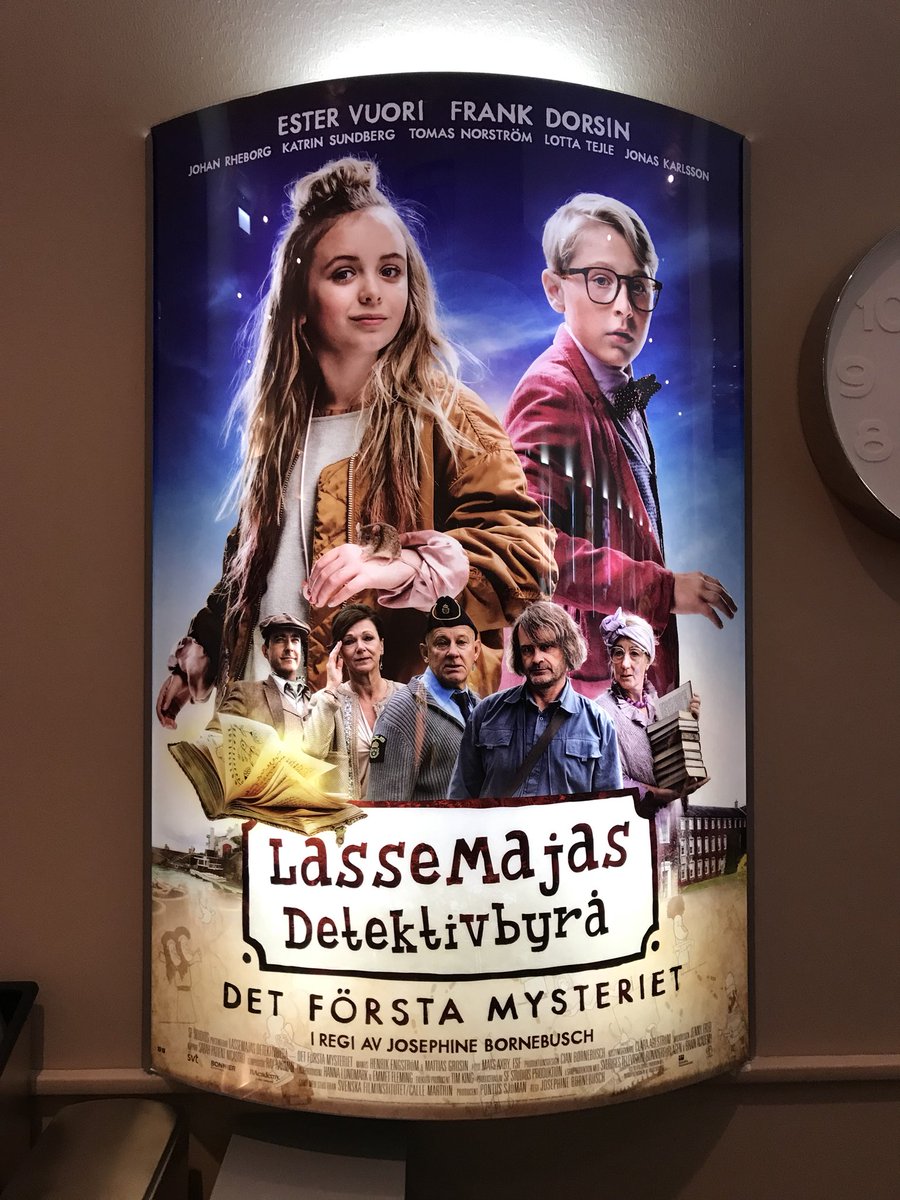 miss_levin's tweet photo. Idag har hela Dalabergsskolan varit på Sverigepremiären av den nya Lasse-Maja filmen 🎬😊 https://t.co/oLRzoo93al