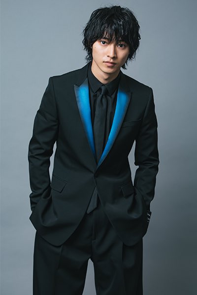 hs_kento's tweet photo. 最近はロン毛が流行っとるん.にしてもかっこいいなおい https://t.co/ta3eEXKtqz