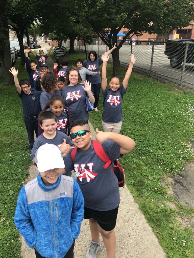 WCSPatriots9's tweet photo. A little drizzle can’t get us down! Ms. Zervoulis’ class made the most out of Field Day 2018. Even the indoor picnic was great! Thank you to the PTO and parent volunteers #WCSrocks #patriotpride https://t.co/qHTSAarX7I