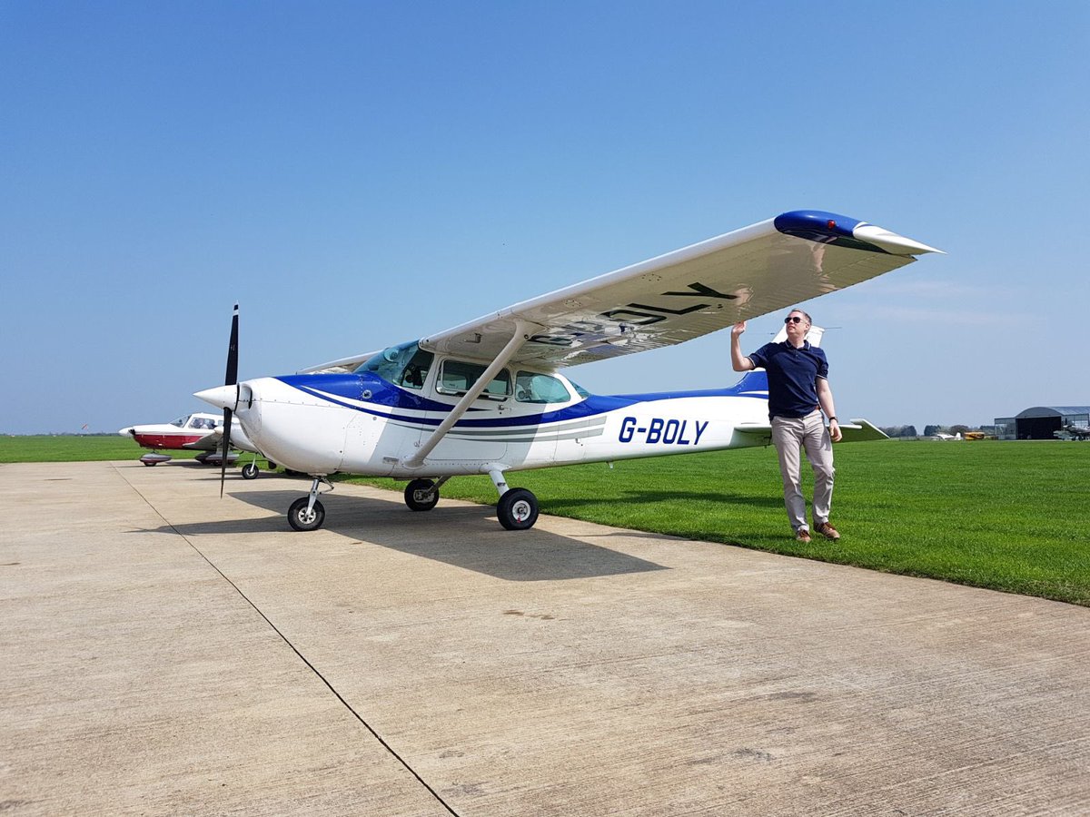 #wingfriday courtesy of <a href="/MattyF1985/">Matt</a> photo taken at Northampton Sywell