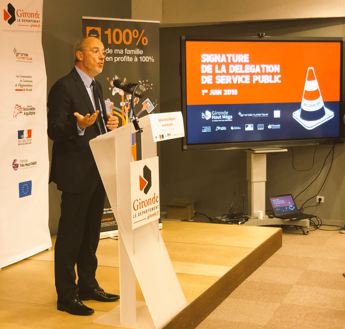 #THD33 : « Orange et le département de la <a href="/gironde/">Gironde</a> s’unissent pour les 25 prochaines années et poursuivent ensemble les chantiers pour apporter à tous les foyers et entreprises de la Gironde, le Très Haut Débit » <a href="/srichard/">Stéphane Richard</a>