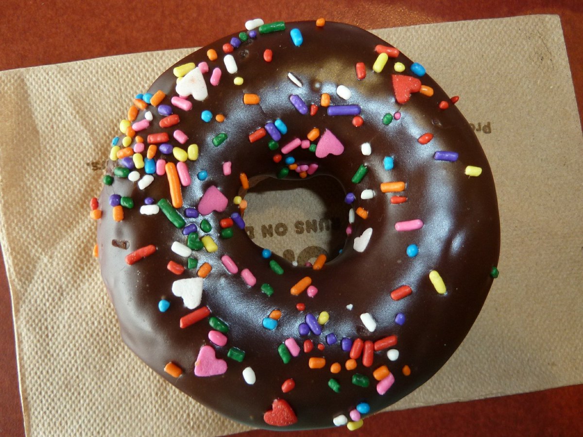 Happy National Donut Day!  Krispy Kreme and Dunkin' Donuts are just a couple of places handing out FREE donuts today, but if you're looking for a local flavor,The Dapper Doughnut is having their grand opening today! >> buff.ly/2xpA6Qh #memphis #901 #bluffcity