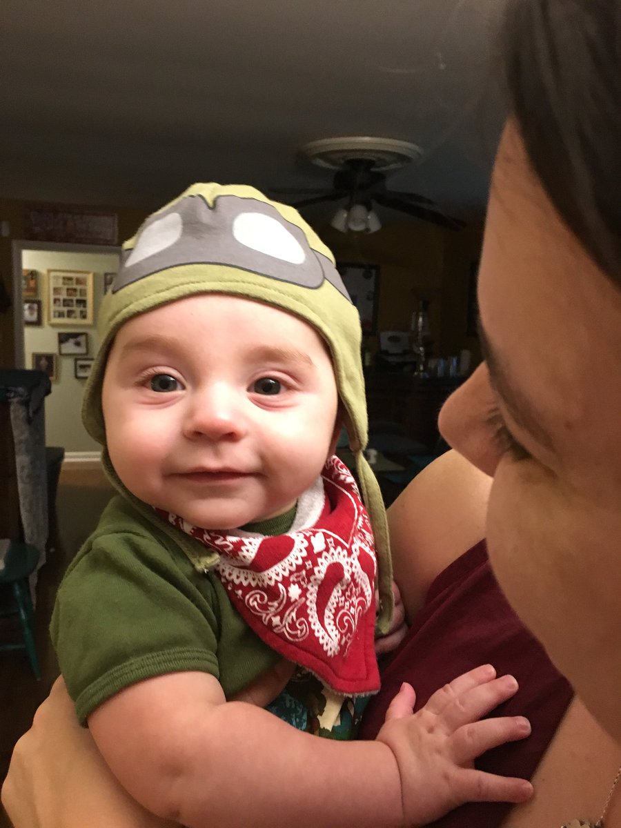 Gonzofreak's tweet photo. @pilotcharlotte @DaveWallsworth @pilotsimon208 @LadySpeedbird @VydraSays @elainevydra #CaptainVic ready for his first flight! ๐ https://t.co/S89GVkr41V