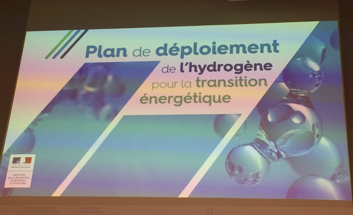 Phil_Maurizot's tweet photo. Au ministère de la #TransitionEcologique&Solidaire pour représenter @RenaudMuselier et la #RégionSud à l’occasion du lancement du #Plan_national_de_déploiement_de_l_hydrogène. La Région Sud et les villes de #Marseille et #Fos_sur_Mer évoquées ! #H2 #énergie https://t.co/UGaNRRRbGs