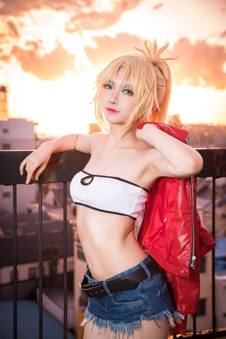 Twitterのコスプレ画像2