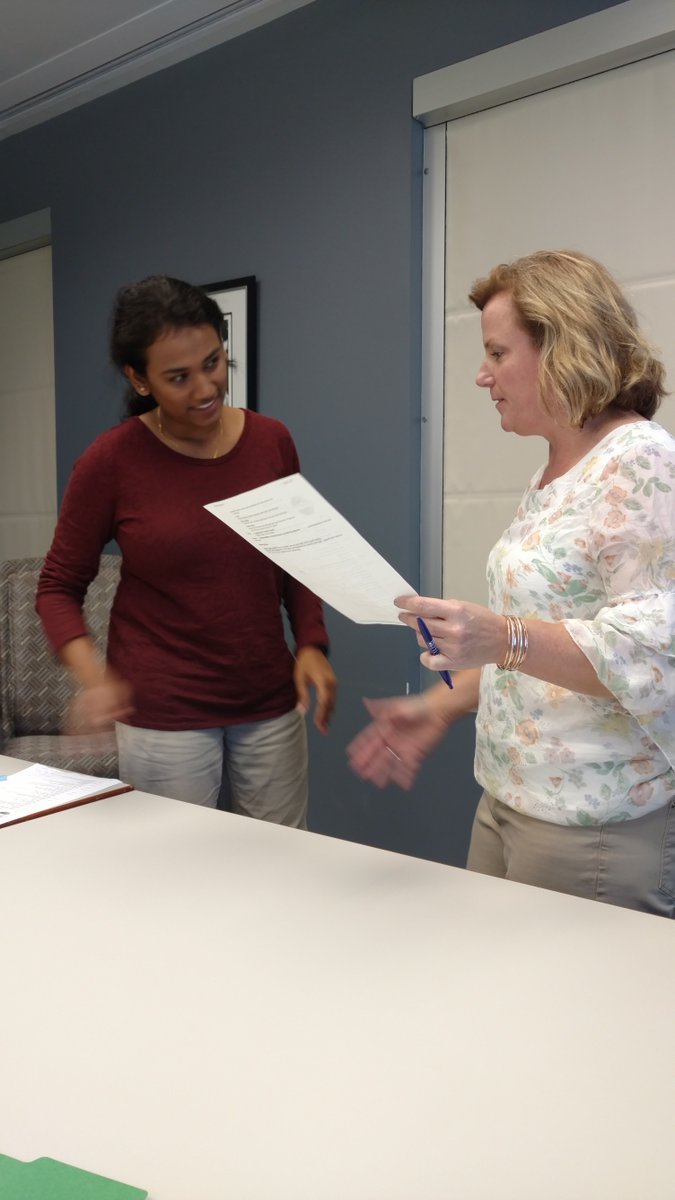 Kruthika takes everything in stride! #ProudPresident <a href="/AAFCUFlyingTM/">AAFCU FlyingToasters</a> ✍🏽🖊️🖋️📝🐧