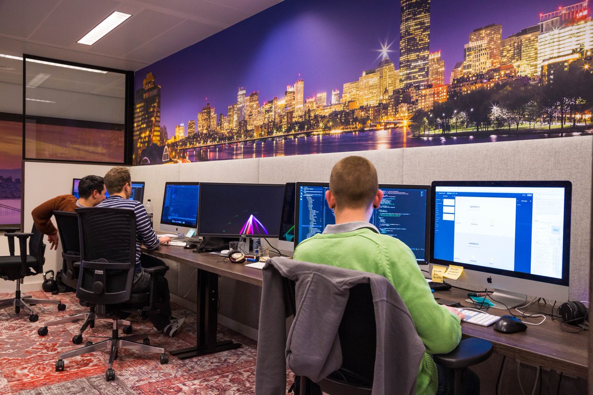 AppmachineNL's tweet image. Klinken woorden als interface design, interaction design, prototyping, interface guidelines en usability je als muziek in de oren? Dan zij wij op zoek naar jou! appmachine.com/nl/careers/erv…