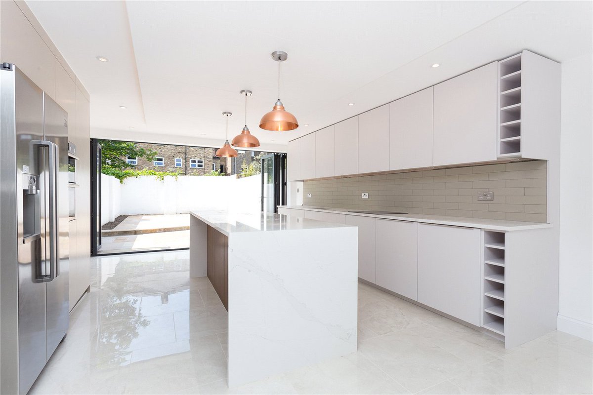 WinkworthIs's tweet photo. Check out this exceptional family home set on a peaceful treelined Street In Islington for sale! #WolseyRd #N1 #4Bed #2Recep #4Bath https://t.co/vr766r75yx https://t.co/ss2sR8Dmyg
