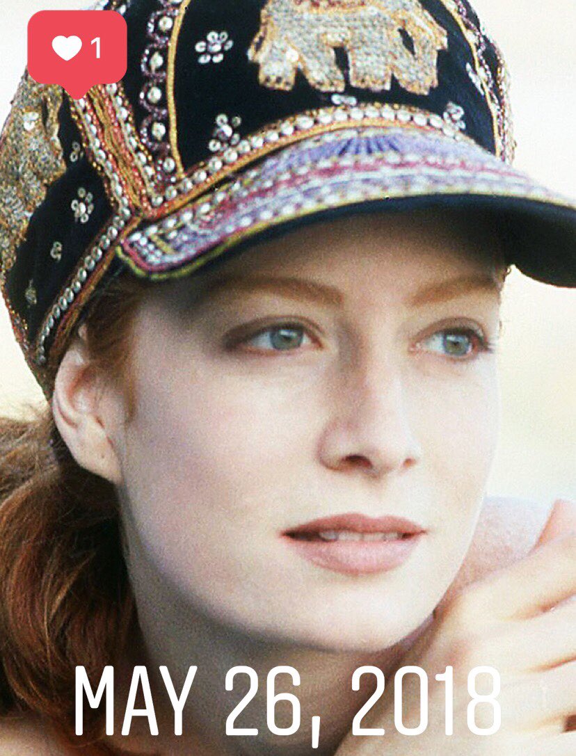 PhotoSnowden's tweet image. Marita photographed by Marcus Snowden @BritishVogue @PhotogNews @voguejp @gucci @MagnumPhotos @fashionsnaps @pdnonline @ELLEmagazine @SVAFASHIONPHOTO @FashionBlogNews #Style2018 #PhotographyArt #beauty #fashion #style