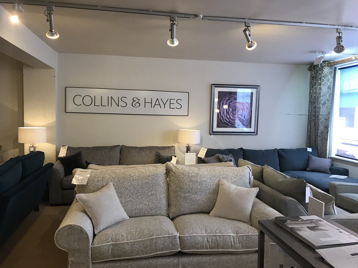 EngCastleFurn's tweet image. More photos of our New Collins&amp;amp;Hayes Studio. So many beautiful fabrics and fillings to choose from! #surreysofas #collinsandhayessofas #qualitysofas