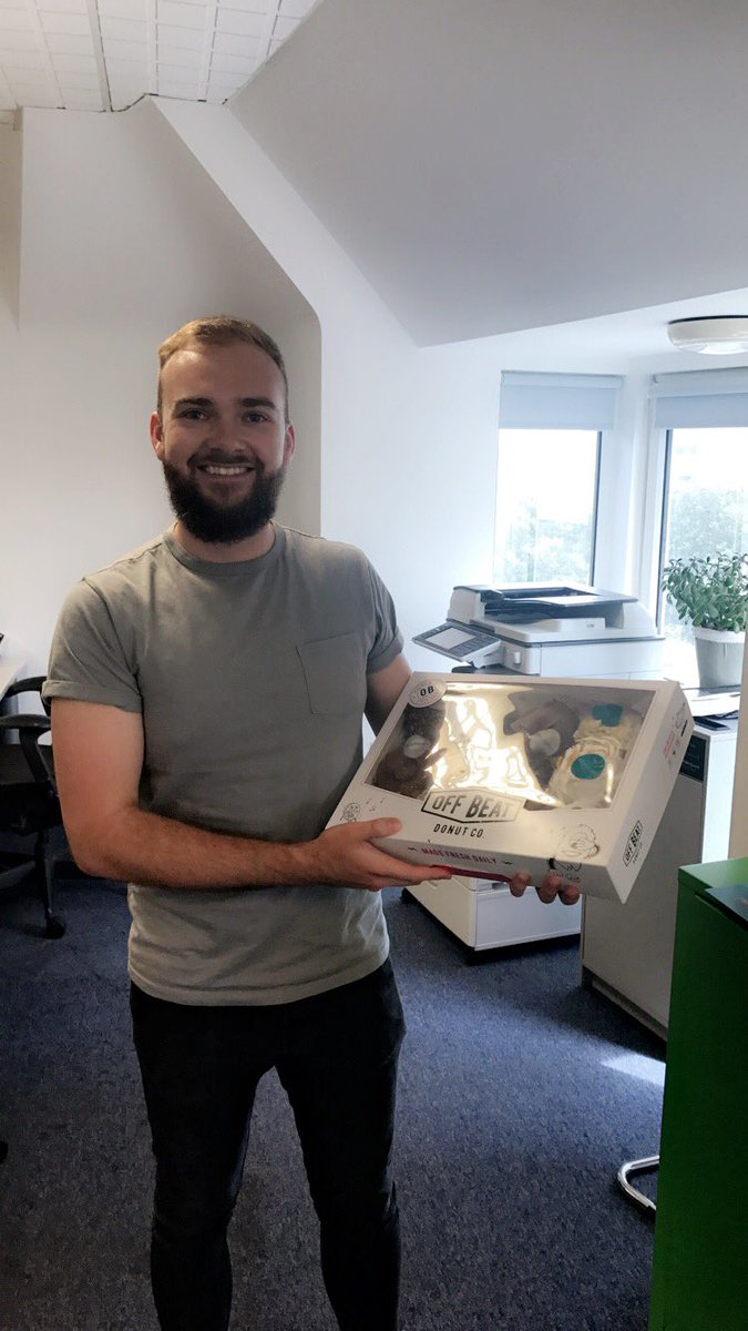 TomKelleher_'s tweet photo. Thanks for the treats @RTEMediasales 😁🍩 #bettertogether https://t.co/4dJPaIdgb3