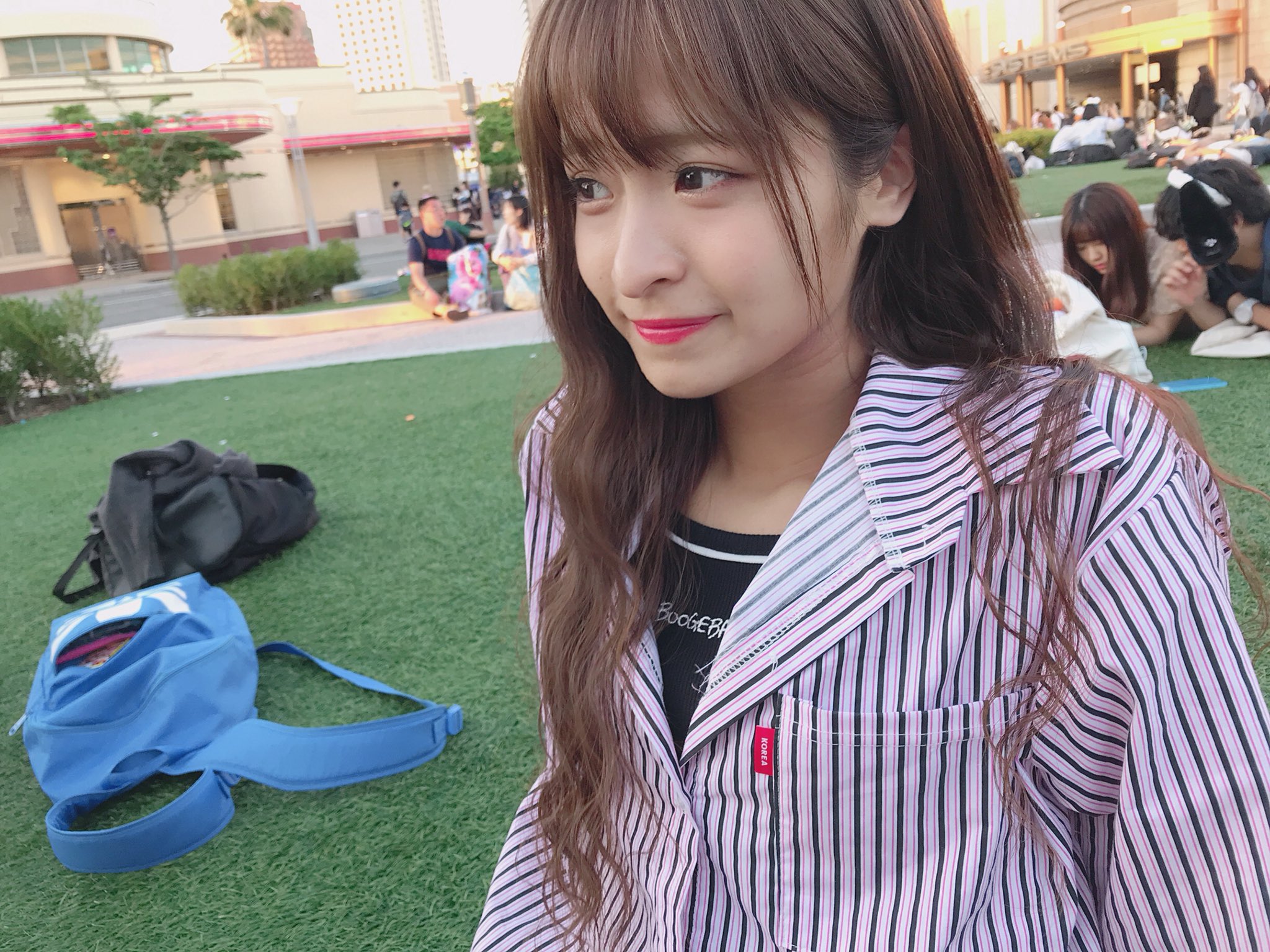 清水里香 彼女とユニバデートしてたけど彼女が疲れて寝ちゃったなう に使えええええええ Usj T Co Fielgqcu7t Twitter