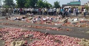 rahulsp11471's tweet photo. #KisanAndolan 
ऐसा विरोध किस काम का ? मुफ़्त में बाँट दीजिये ये सब कम से कम किसी ग़रीब के काम आ जायेगा ये सब . 
@CharuPragya @MPRakeshSingh @NehaJoshi1987 @Priya_PRS https://t.co/bR8KfLOEQu
