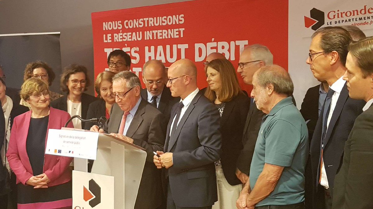 cyrilluneau's tweet photo. Le department , les territoires de @gironde et @orange s’engagent au profit de l’égalité des territoires .
👉🏼 Objectif 100% #Fibre à l’abonné ! #THD33 #collterr #TransfoNum https://t.co/Gb0FByf0ux