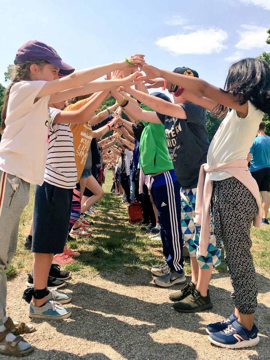 MsEichvalds's tweet photo. The Camp Champ Tunnel, celebrating student growth!!! #BMSG5Camp #BMSinspire https://t.co/jHKvrz592S