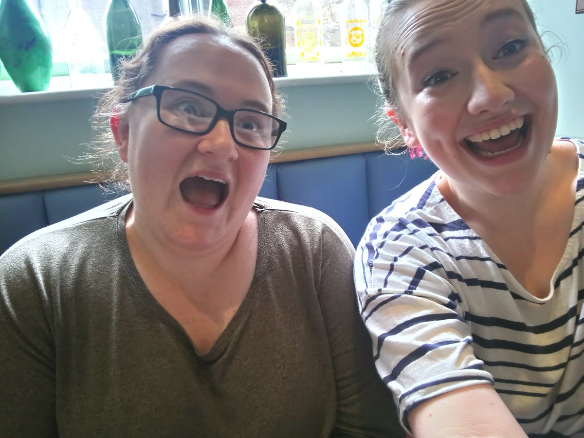 Ellie_Mhari's tweet photo. @ktdymruff and I treating ourselves to a pub lunch to celebrate our final day as @gladlib interns! @louisayates where for are thou? #whereforartthouGary #homealone https://t.co/DknWueI8dN
