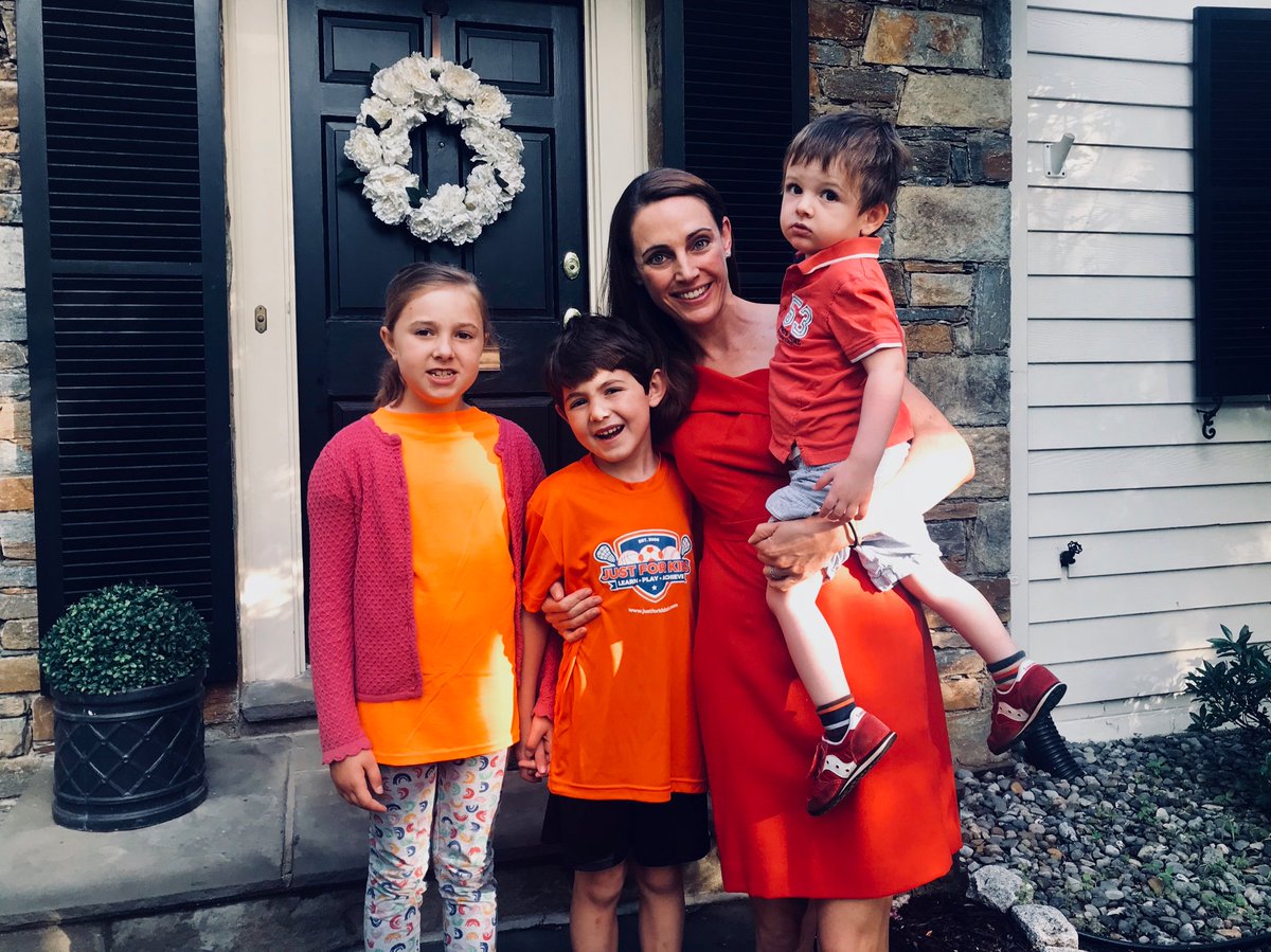 agerney's tweet photo. We can #EndGunViolence. #WearOrange. https://t.co/6MIzKiYSuA